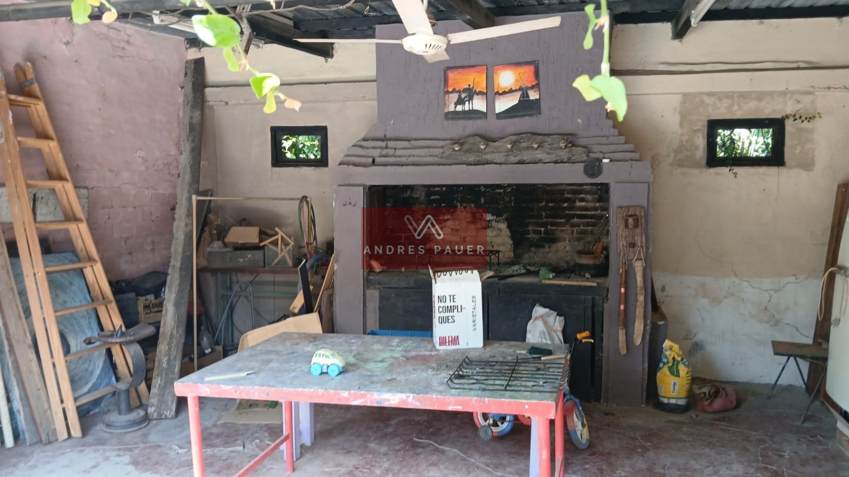 VENTA DE CASA CON LOCAL