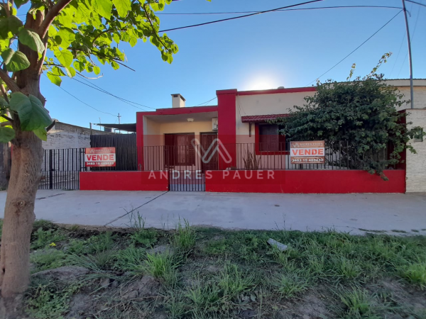 VENTA DE HERMOSA CASA