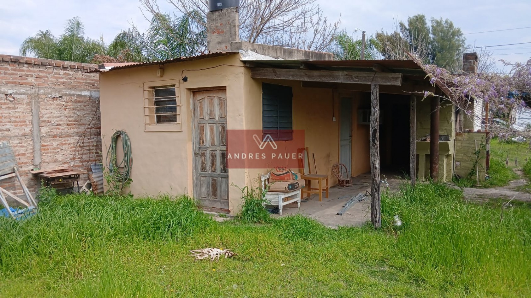 VENTA DE CASA CON HERMOSO TERRENO