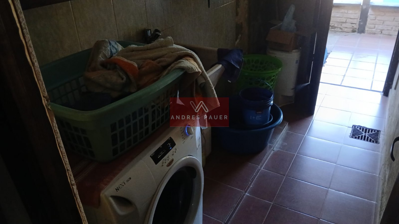 VENTA DE CASA CON LOCAL