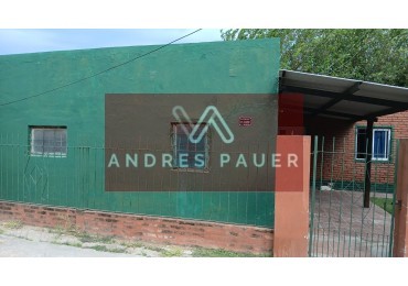CASA CON DEPARTAMENTO