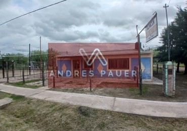 VENTA DE CASA CON LOCAL Y CANCHA DE FUTBOL